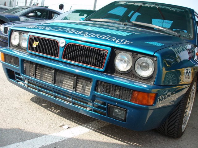 f2f02004.jpg