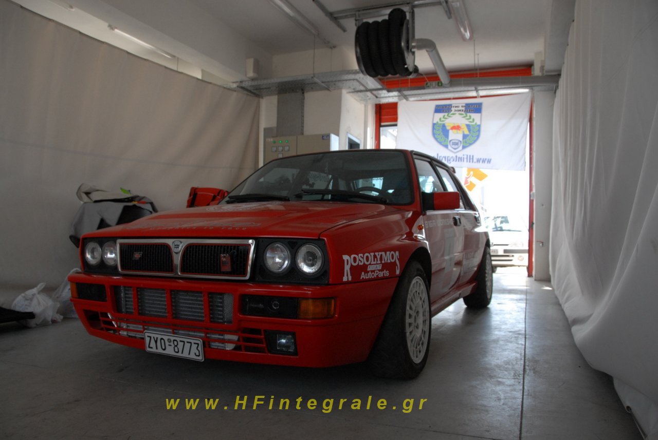 Thimios pit box.jpg