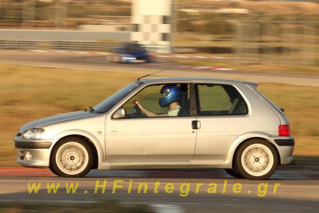megara4159.JPG